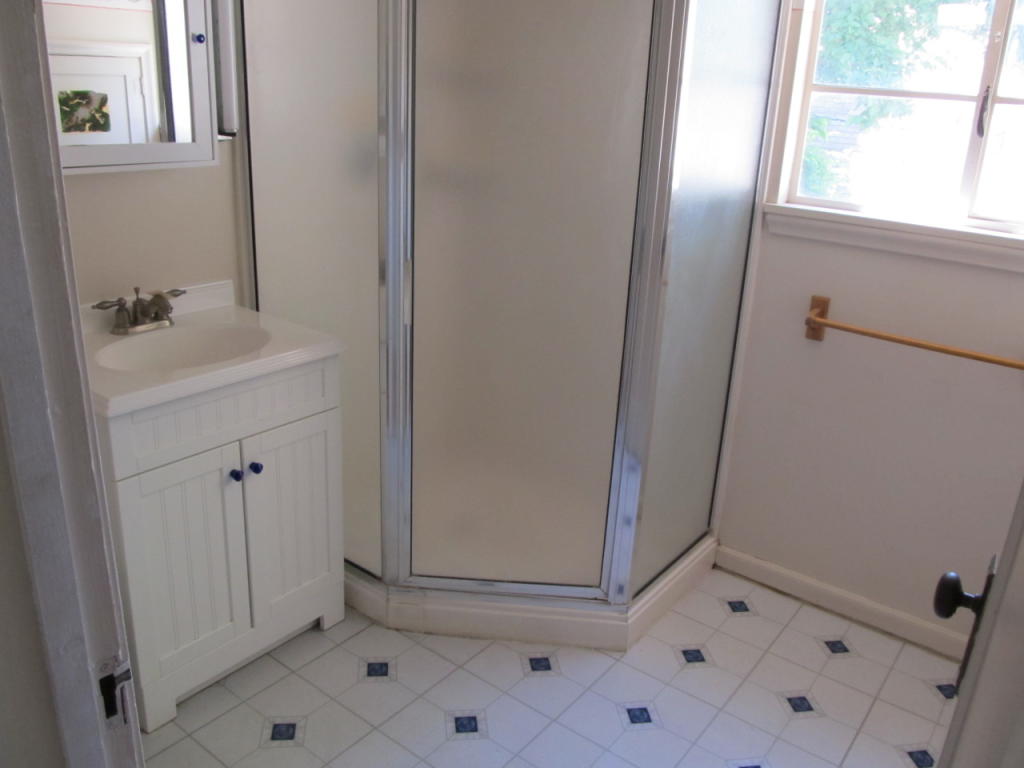 bathroom before and after